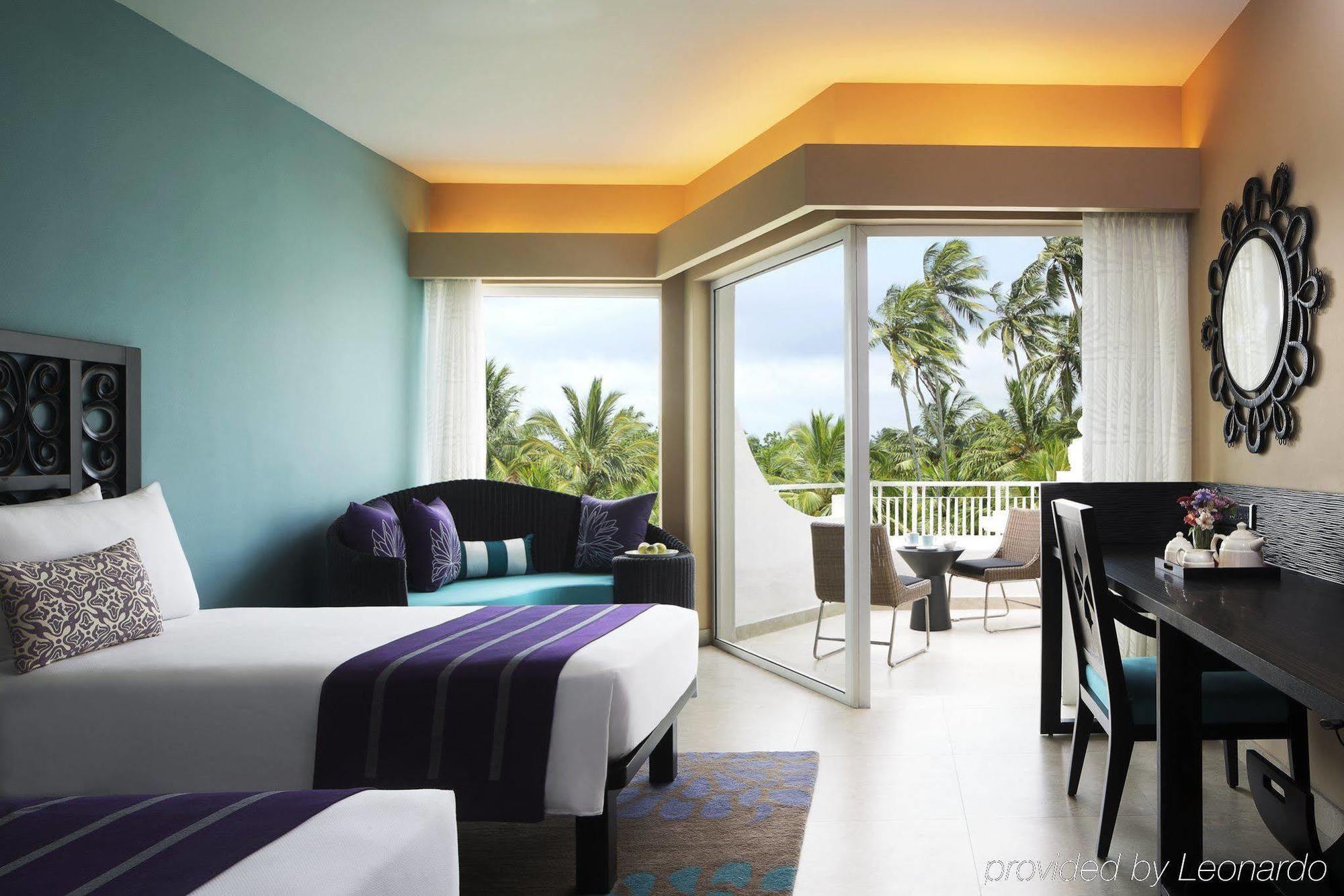 Taj Bentota Resort & Spa Exterior photo